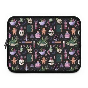 15 inch witchy things laptop sleeve